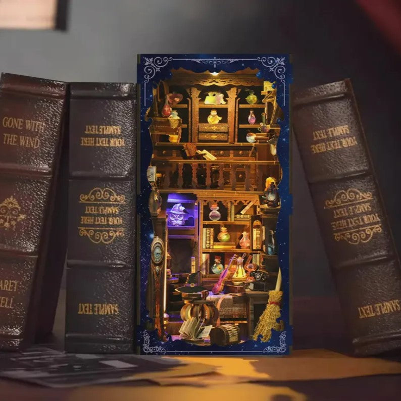 Maison de poupée en bois - Bibliomage™ - Club Des Enfants