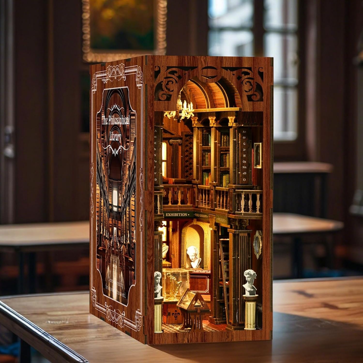 Maison de poupée en bois - Érudition™ - Club Des Enfants